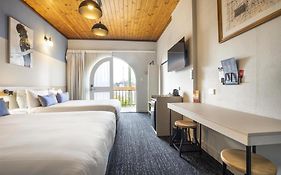 Nightcap At Federal Hotel Mt Gambier